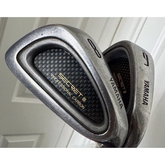 Yamaha Secret III Professional Carbon Gold Graphite Golf Clubs 6 & 8 Set of 2 - Picture 2 of 10